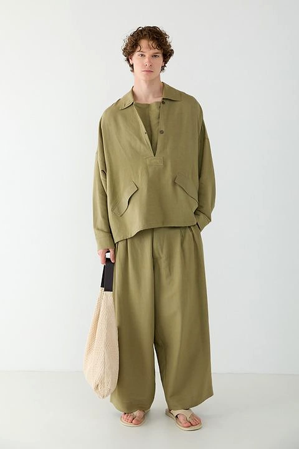 Popover Anorak Shirt in Olive — YEG Textile