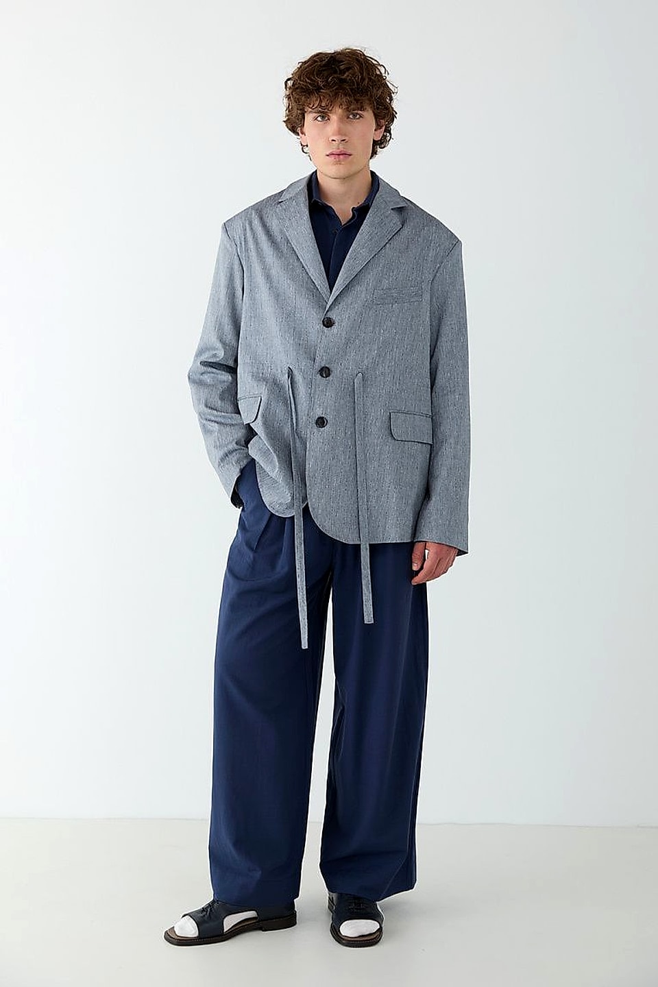 Oversized Blazer in Heather Grey — YEG Textile